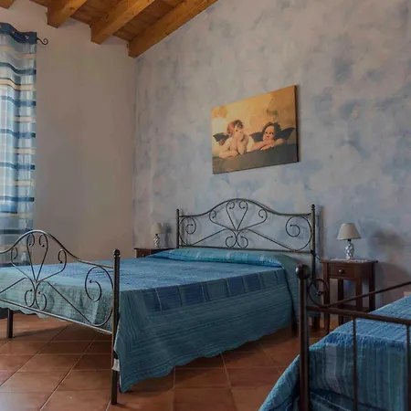 Holiday home Casa Le Antiche Macine Bilocale Immerso Fra Gli Ulivi