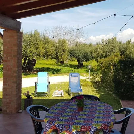 Holiday home Casa Le Antiche Macine Bilocale Immerso Fra Gli Ulivi *